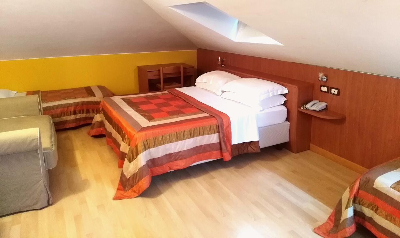 Hotel San Giorgio Lignano Sabbiadoro Esterno foto